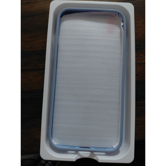 IPhone 13 6.1" Miracase Magnetic Case w/ Toolkit & Screen Protector New In Box - Picture 2 of 6